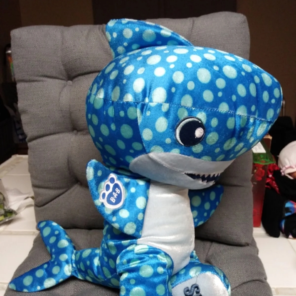 Build-A-Bear Build A Bear Workshop Shark Week Whal